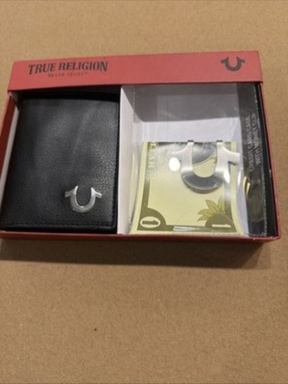 True Religion Men's Genuine Leather Black Bifold Wallet w/ Money Clip